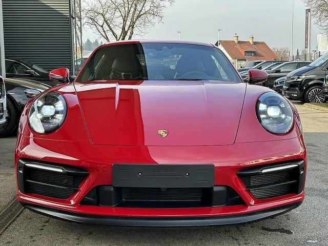 Porsche 911 Carrera Coupé GTS