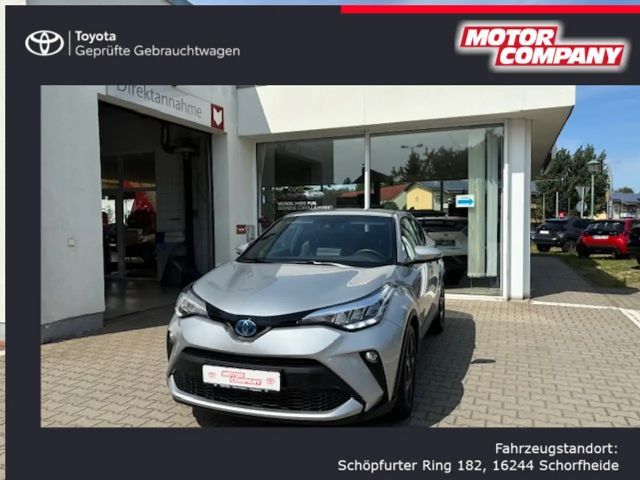 Toyota C-HR Hybride Team D