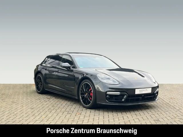 Porsche Panamera GTS Sport Turismo
