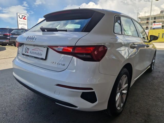 Audi A3 30 TFSI Sedan