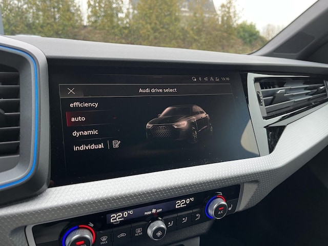 Audi A1 30 TFSI S-Line S-Tronic Sportback