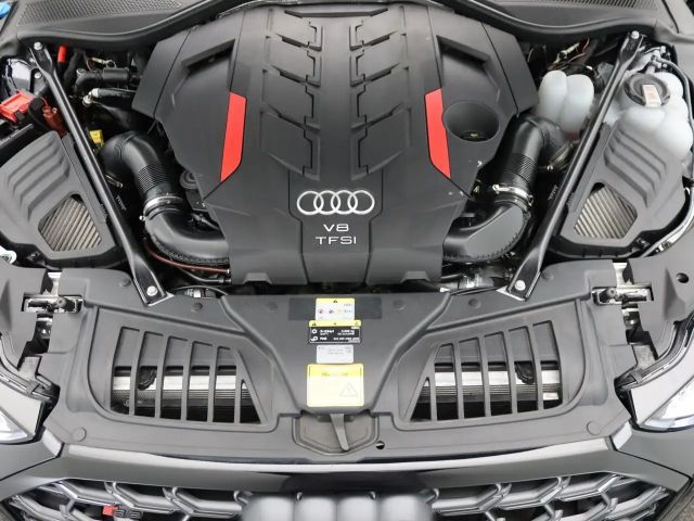 Audi S8 Quattro