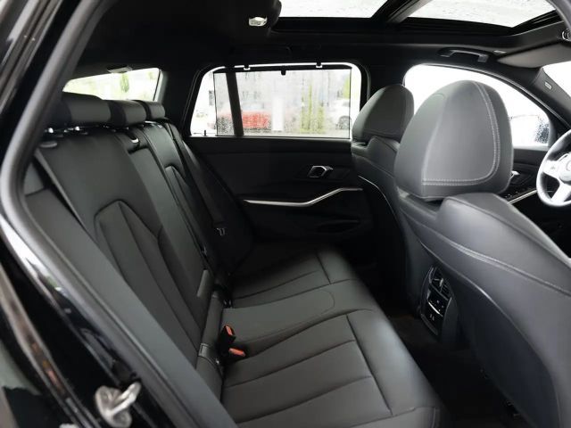 BMW 318 318i M-Sport Touring