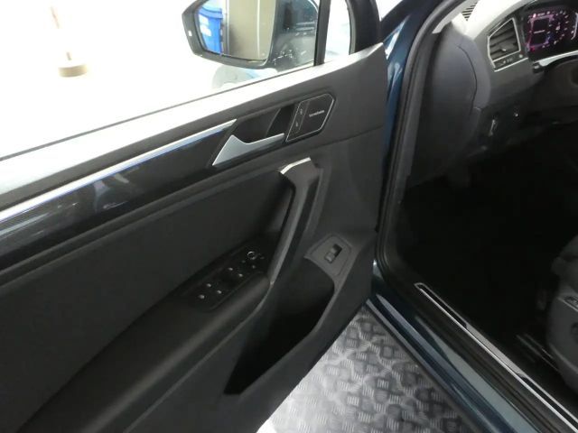 Volkswagen Tiguan DSG Elegance Elegance