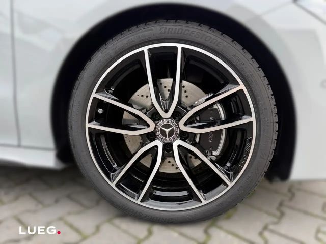 Mercedes-Benz CLA 200 AMG Line Shooting Brake