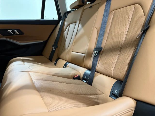 BMW 320 320e Touring xDrive