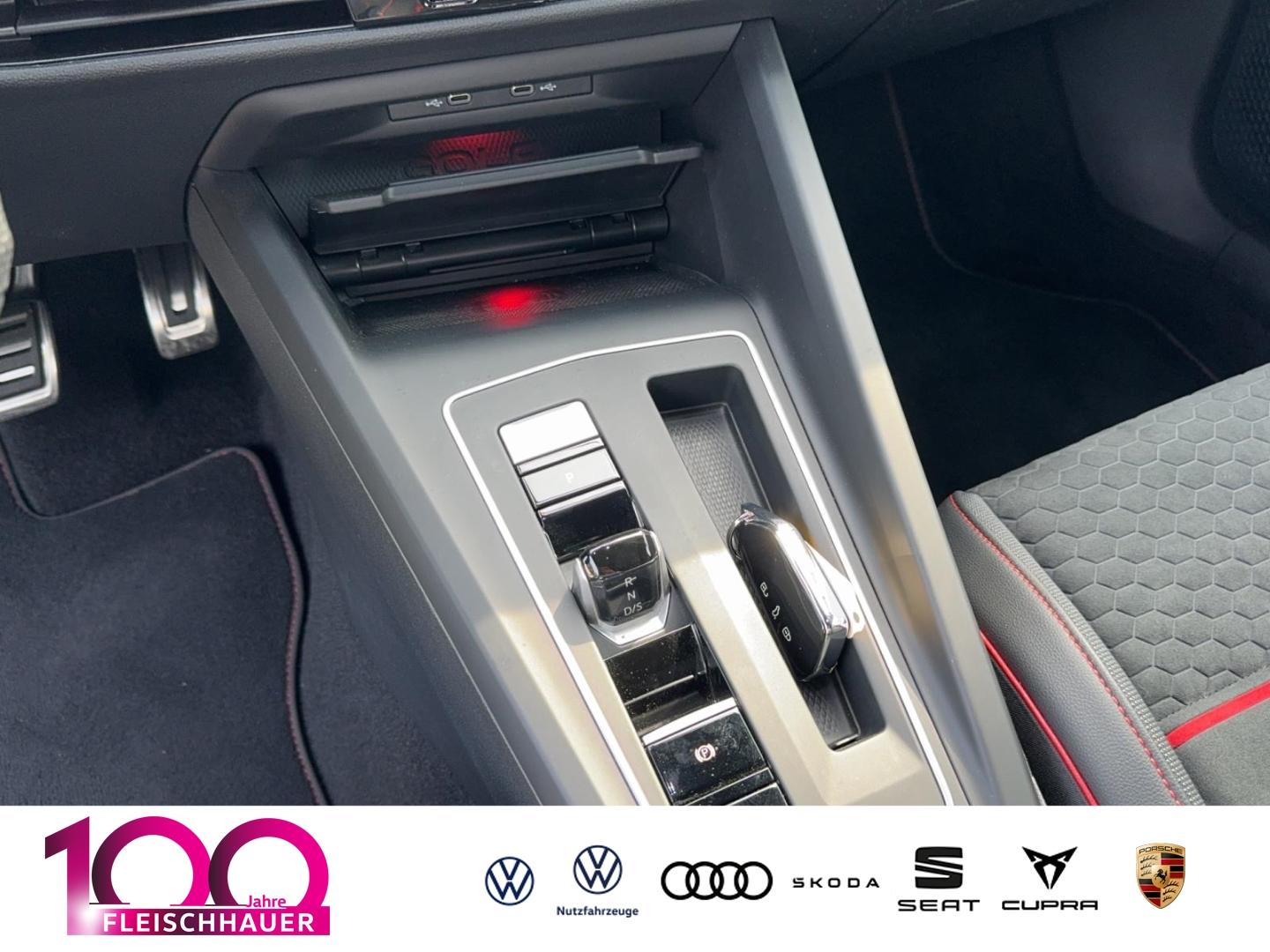 Volkswagen Golf 2.0 TSI GTI Golf VIII