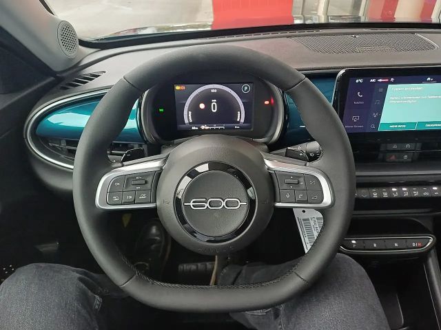 Fiat 600e Hybrid mHEV 110 6-Gang eDCT Pop