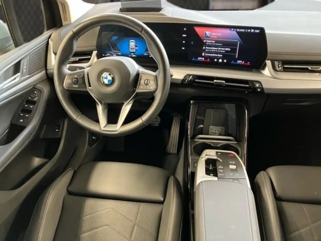 BMW 218 218d Active Tourer Sedan