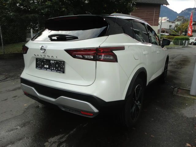 Nissan Qashqai DIG-T Tekna