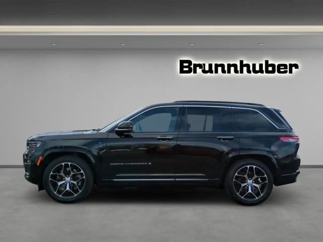 Jeep Grand Cherokee 4xe Hybrid Summit