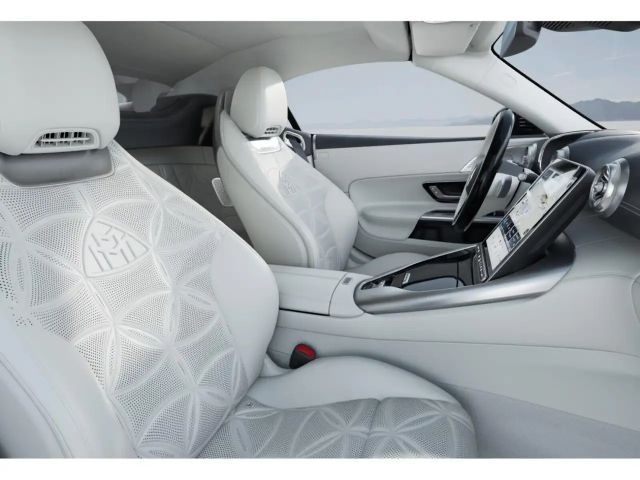 Mercedes-Benz SL 680 Maybach Monogram Series Pattern auf Motorhaube