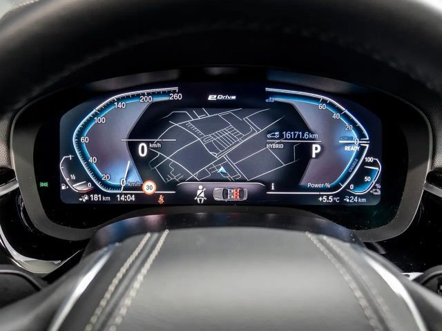 BMW 530 530e Luxury Line Sedan xDrive