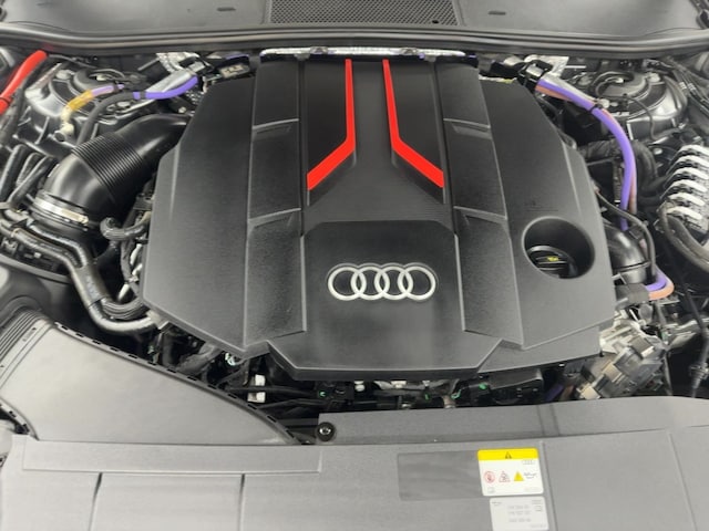 Audi S6 Avant Quattro