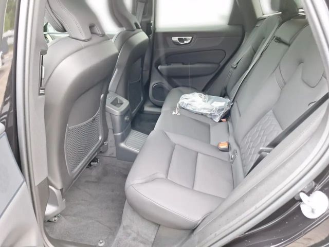 Volvo XC60 AWD Dark Plus T6