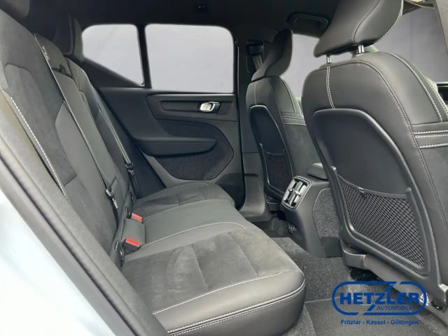 Volvo XC40 AWD Plus Recharge Twin Engine