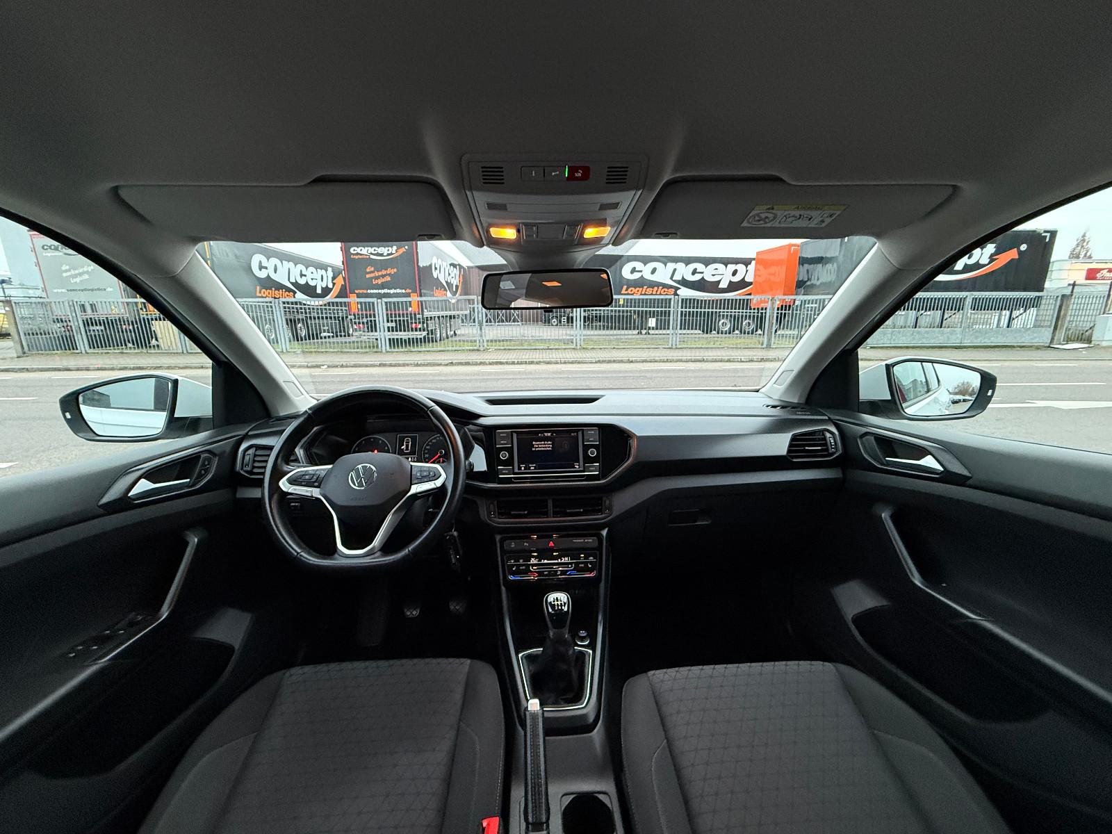 Volkswagen T-Cross Life