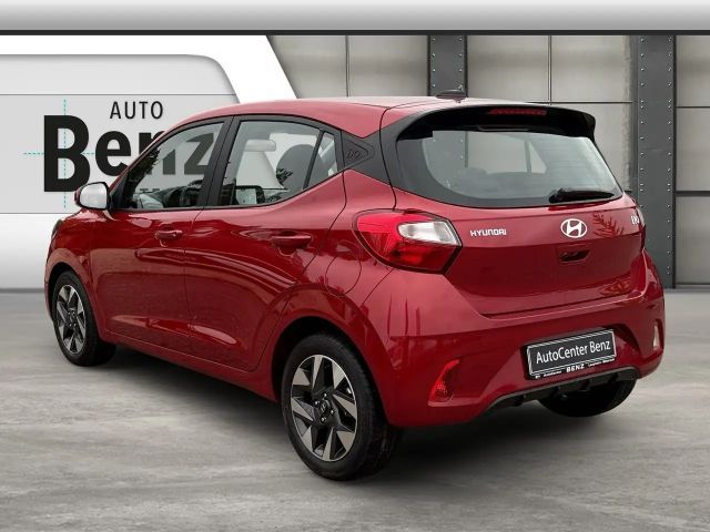 Hyundai i10 1.0 2WD Trend
