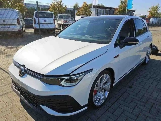 Volkswagen Golf 2.0 TSI DSG GTI
