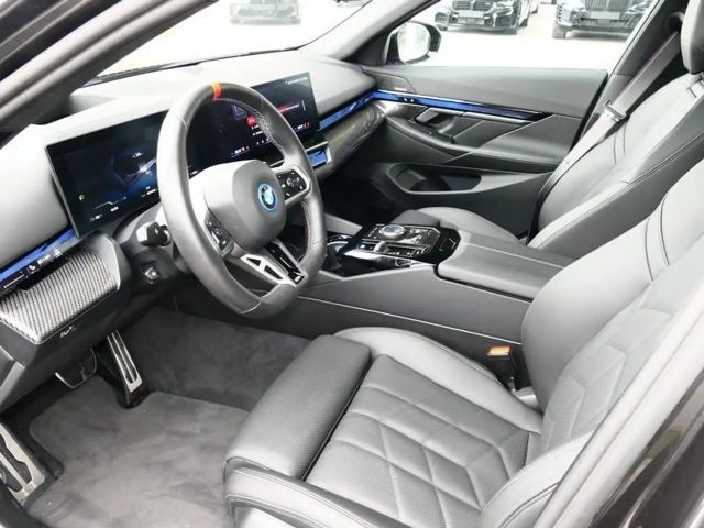 BMW i5 M60 Sedan xDrive