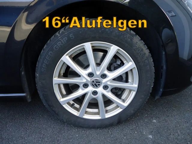 Volkswagen Golf Life Variant