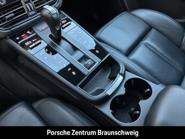 Porsche Macan BOSE Panorama Luftfederung Rückfahrkamera