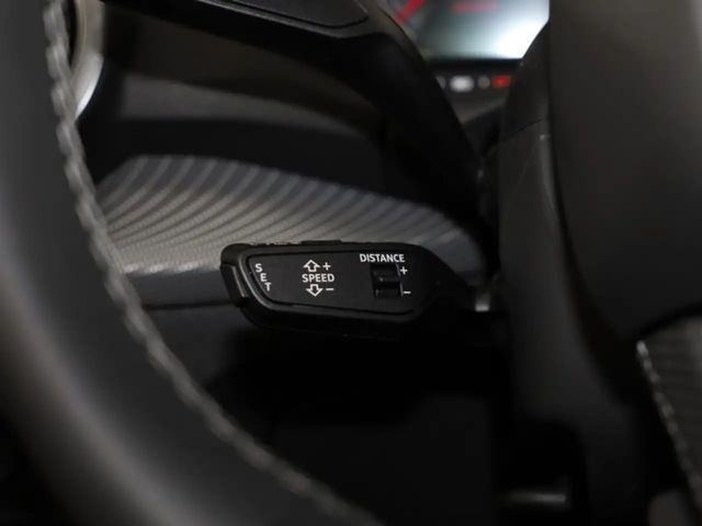 Audi Q2 35 TFSI S-Line