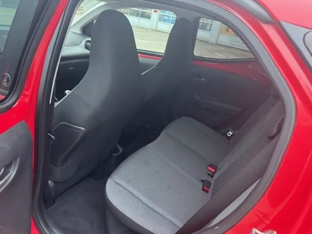 Toyota Aygo X Hatchback Play Team D X-play