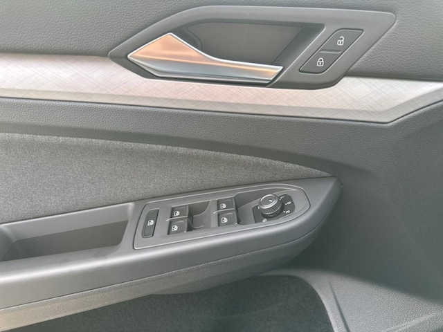 Volkswagen Golf 1.5 eTSI DSG Life