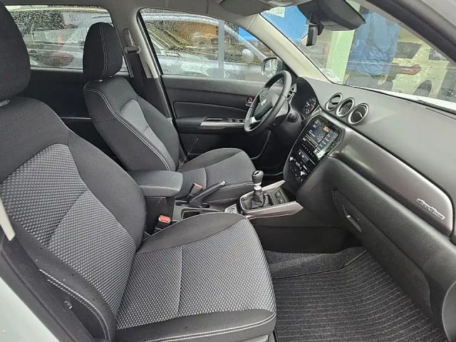 Suzuki Vitara AllGrip Hybrid Shine