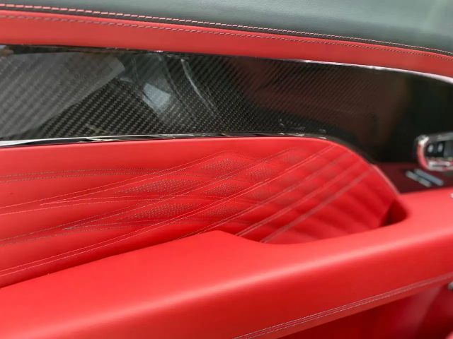 Bentley Bentayga Azure EWB First Edit./ Mulliner Console