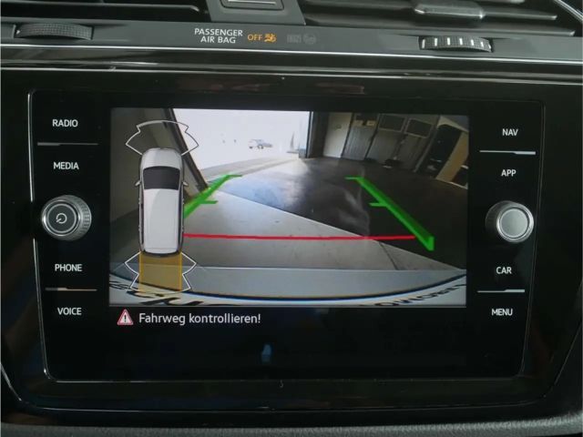 Volkswagen Touran 2.0 TDI Highline R-Line Style