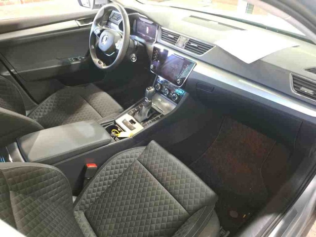 Skoda Superb 2.0 TDI Ambition Combi