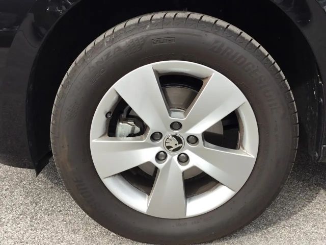 Skoda Kamiq Essence TSI