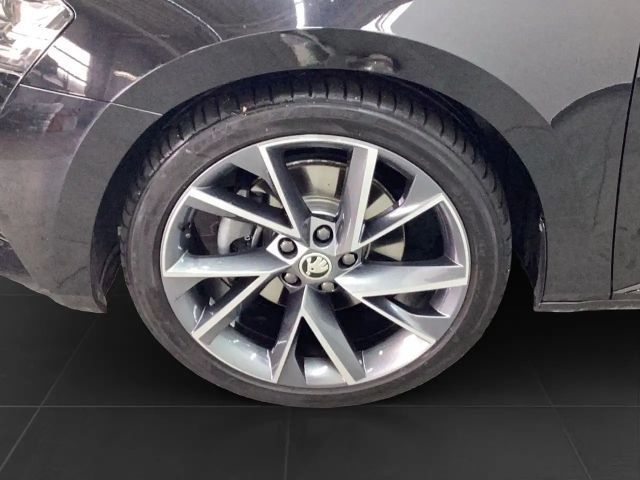 Skoda Superb 2.0 TSI Combi Sportline