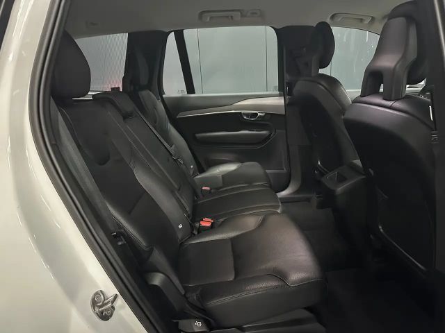 Volvo XC90 AWD Momentum