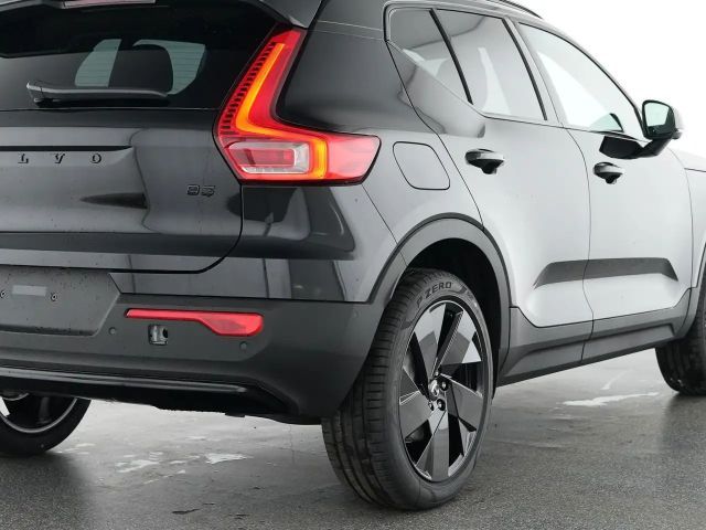 Volvo XC40 Plus