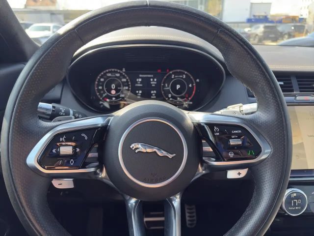 Jaguar E-Pace AWD D200 R-Dynamic SE