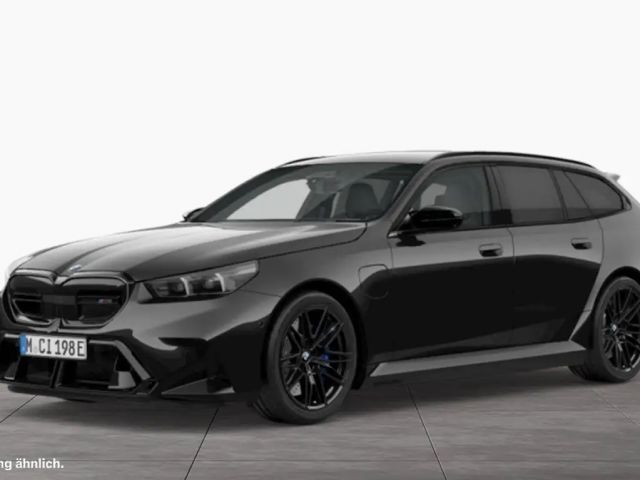 BMW M5 Touring  Komfortzung Bowers&Wilkins Driving Assist