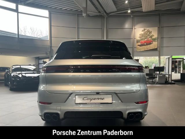Porsche Cayenne Sportabgasanlage Panorama LED-Matrix
