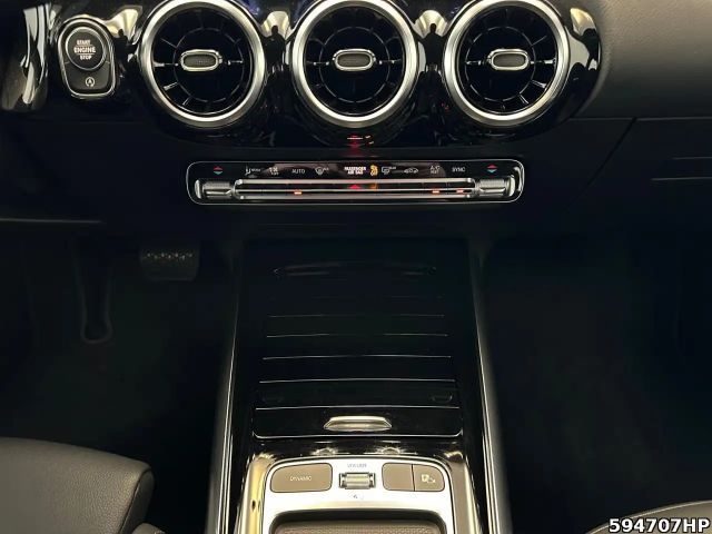 Mercedes-Benz GLA 200 GLA 200 d Progressive