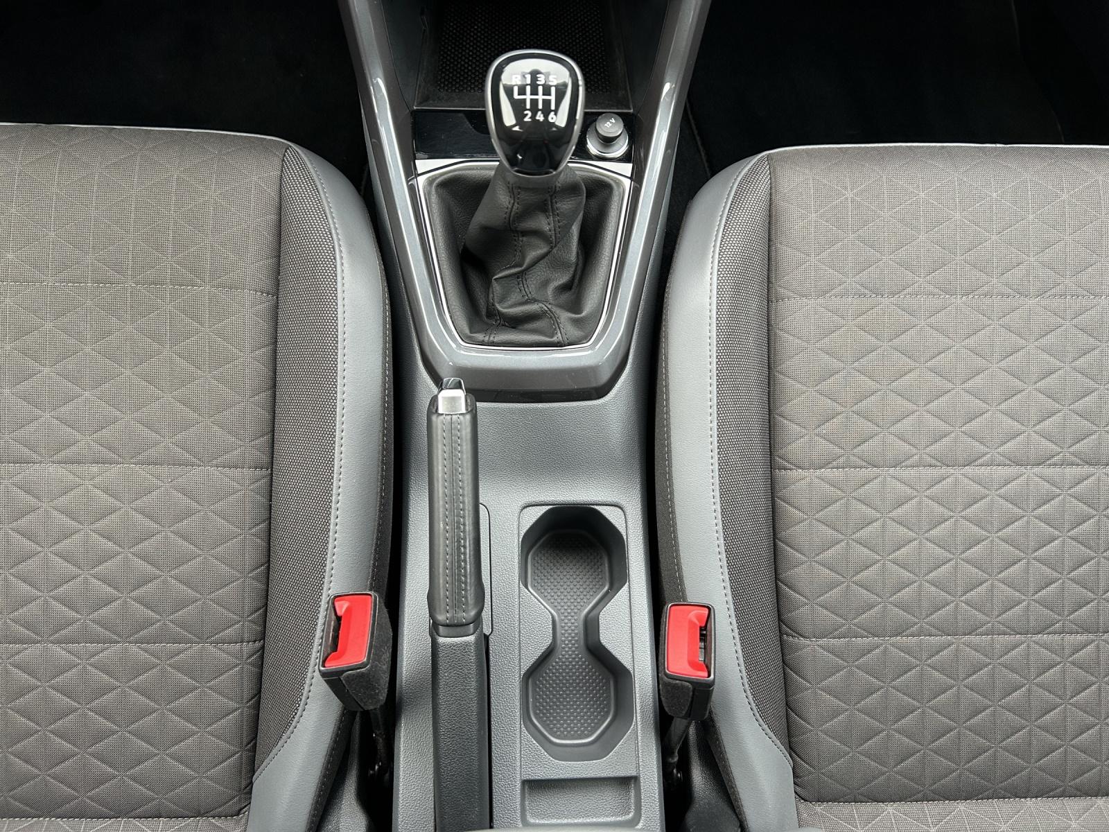 Volkswagen T-Cross R-Line Style