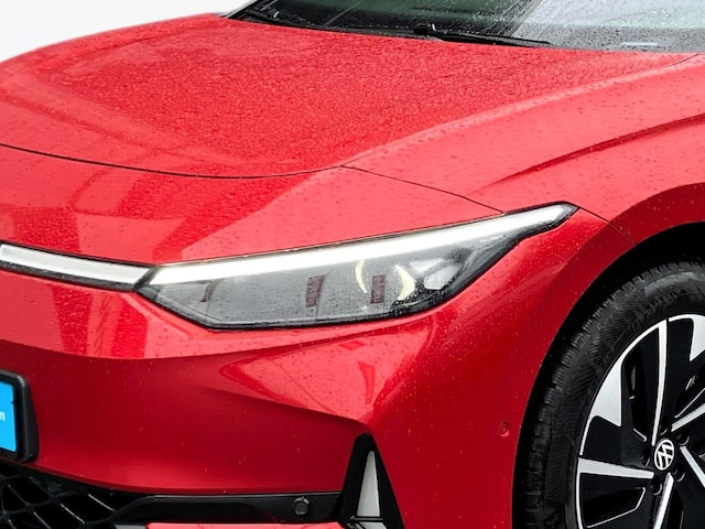 Volkswagen ID.7 340PS 4M NP. 76T ACC.5J-G.WÄRMEPUMPE.KAMERA.HARMAN.HUD.PANO.LED.APP-C