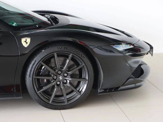 Ferrari SF90 Stradale