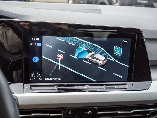 Volkswagen Golf 1.5 TSI Golf VIII Style eHybrid