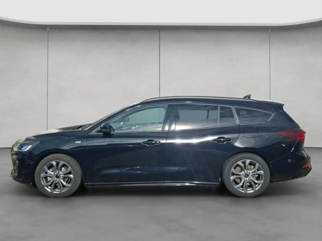 Ford Focus ST Line Wagon