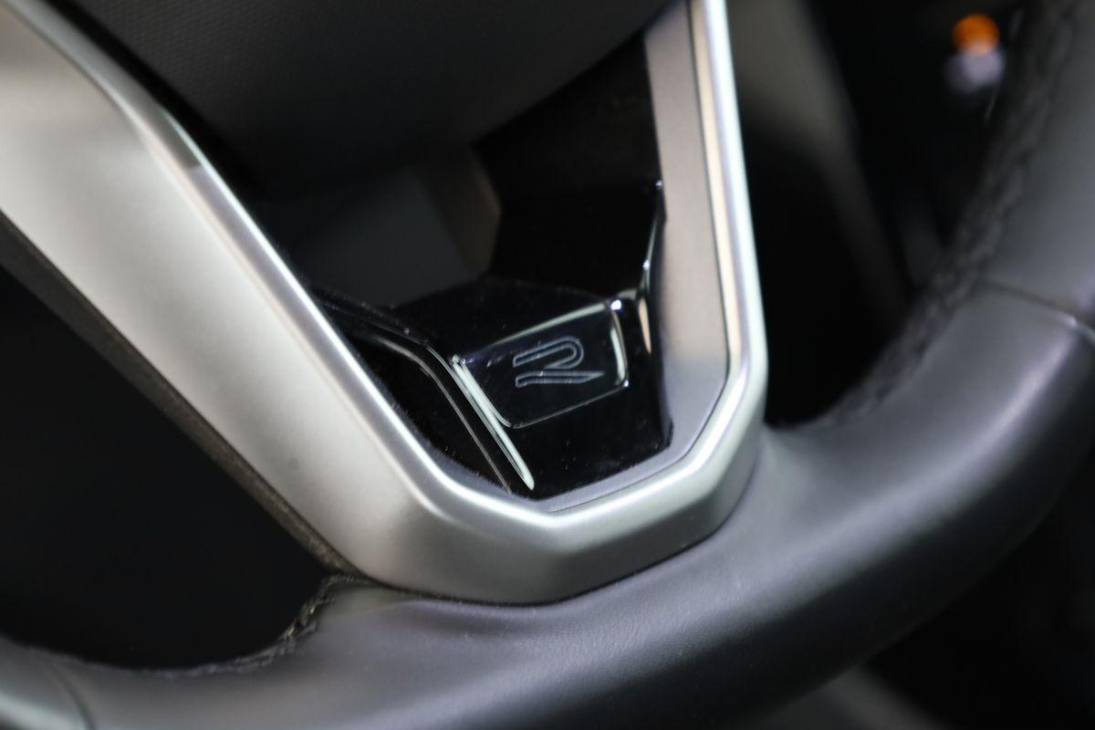 Volkswagen T-Cross 1.5 TSI DSG IQ.Drive R-Line