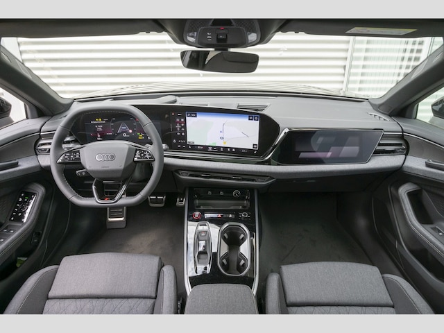 Audi A6 Avant Quattro S-Tronic