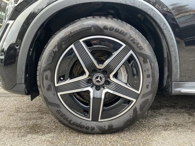 Mercedes-Benz GLC 200 4MATIC AMG Line