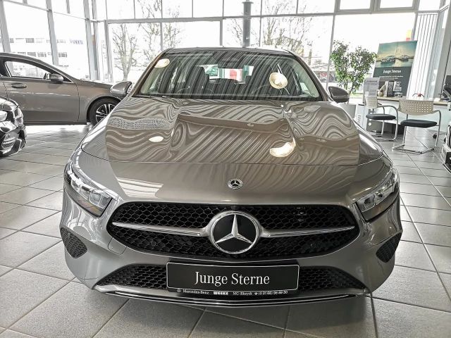 Mercedes-Benz A 180 Progressive